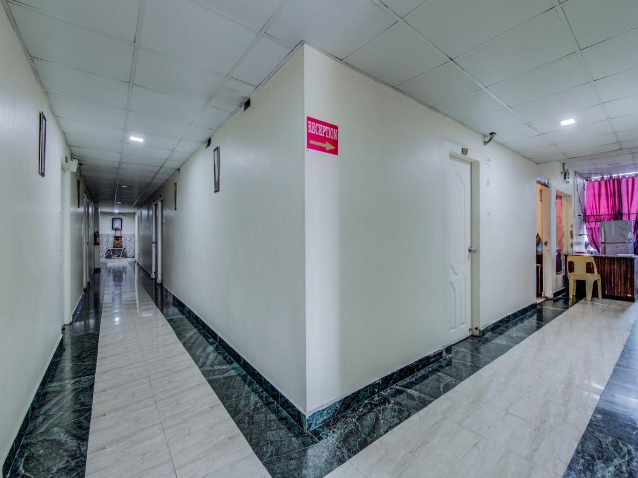 Oyo 18873 Hotel Comfort Deoghar Exterior photo