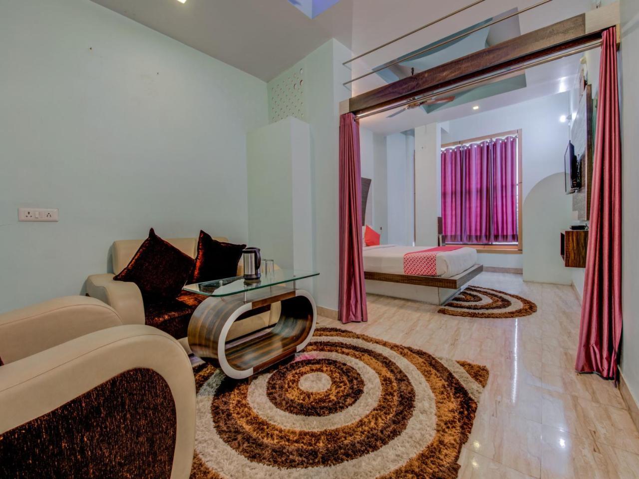 Oyo 18873 Hotel Comfort Deoghar Exterior photo