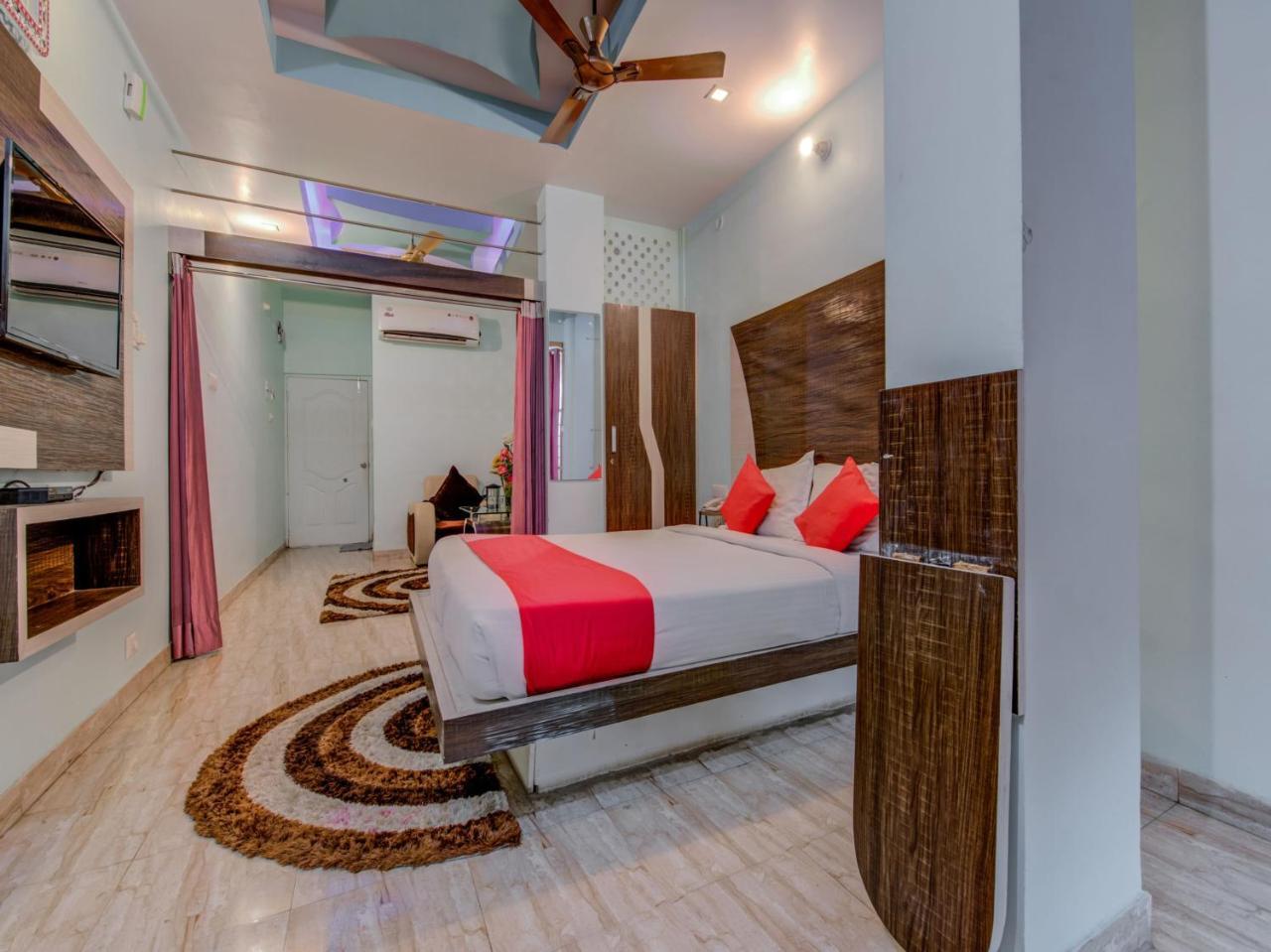 Oyo 18873 Hotel Comfort Deoghar Exterior photo