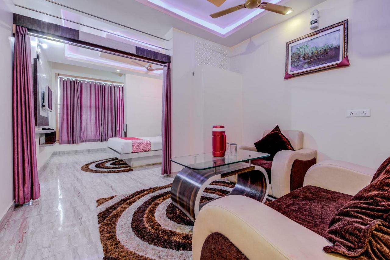 Oyo 18873 Hotel Comfort Deoghar Exterior photo